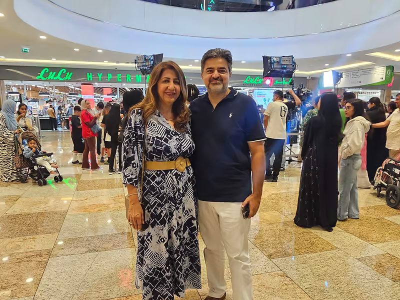 Dubai Expat Wins Studio Apartment in Shopping Draw, Returns from US for Ceremony