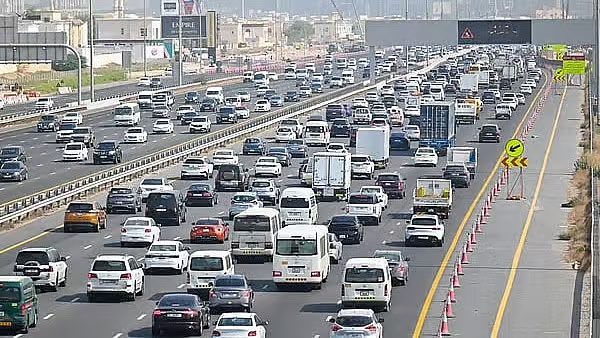 UAE Drivers Can Reduce Black Points via Accident-Free Day Campaign
