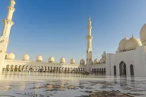 UAE's Likely Ramadan and Eid Dates for 2027 Announced by Astronomy Centre
