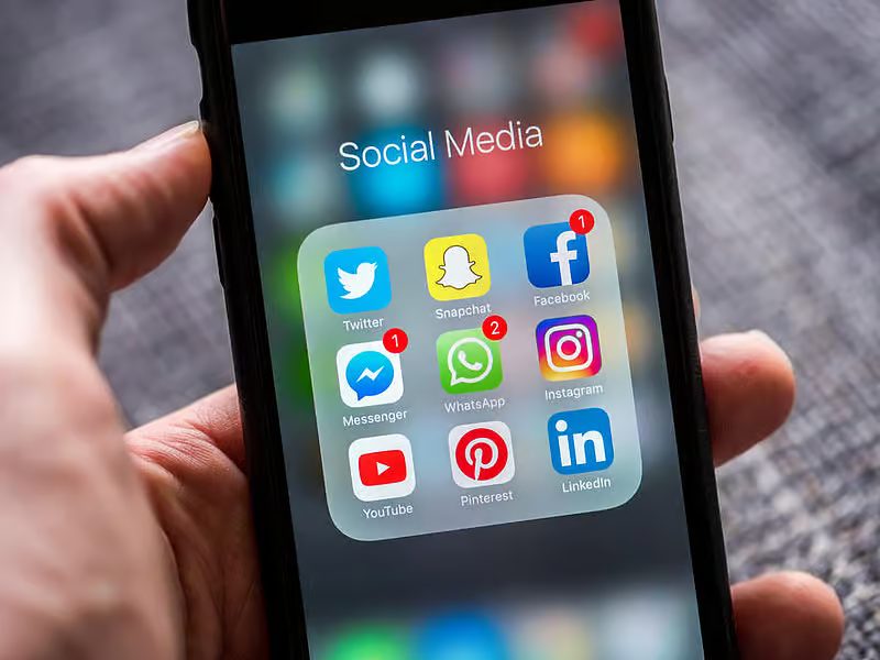 Dubai Bans Exaggerated Claims in Medical Advertising on Social Media