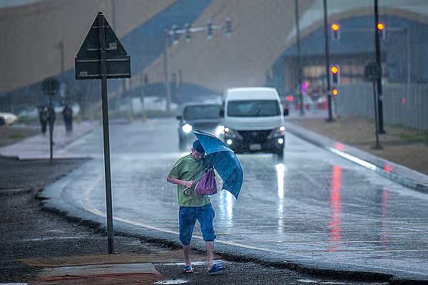 UAE Weather Forecast: Rain Expected with Temperatures Up to 48°C